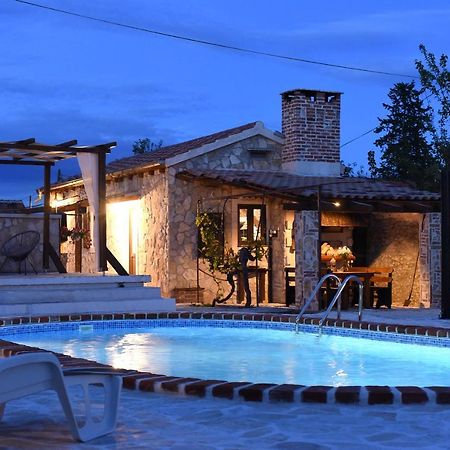 House & Apartment Palaca Donji Zemunik Екстер'єр фото